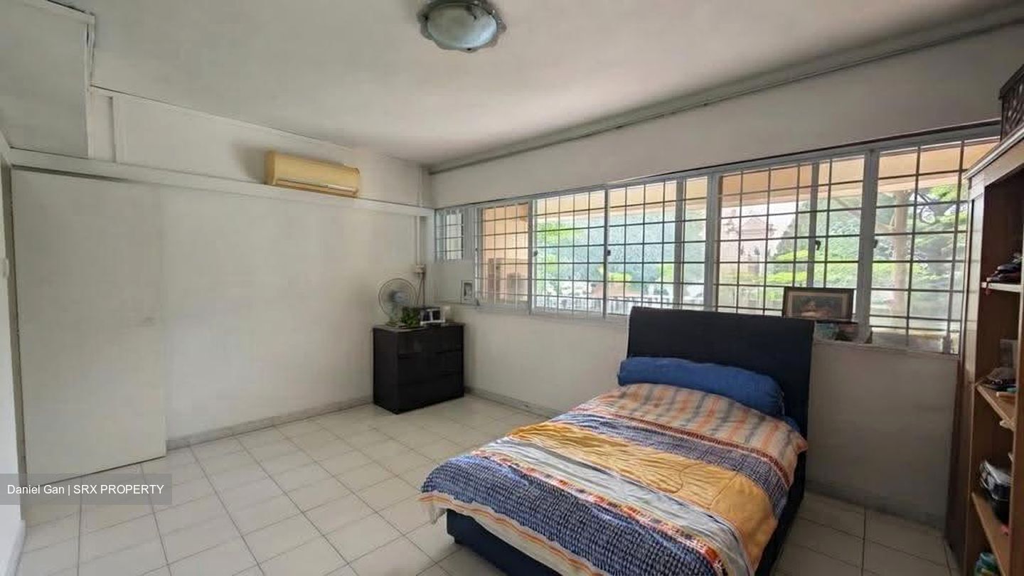Blk 201 Clementi Avenue 6 (Clementi), HDB Executive #633316211